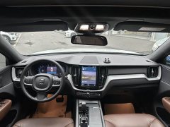 Volvo XC60 2025 B5 four-wheel drive Zhiyi Luxury Edition - фото 8