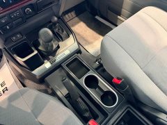 Toyota Land Cruiser (Imported) 4.0L Manual - фото 9