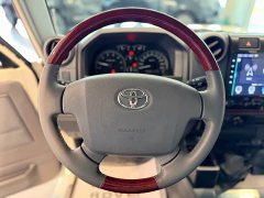 Toyota Land Cruiser (Imported) 4.0L Manual - фото 7
