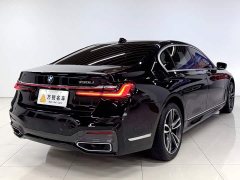 BMW 7 Series 730Li M Sports Package - фото 3