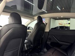 Tesla Model Y standard range rear-wheel drive version - фото 17