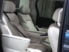 Voyah Lantu Dreamer PHEV four-wheel drive flagship Kunpeng version - фото 16