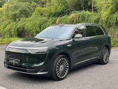 AITO Wenjie M8 extended range Ultra version 53.4kWh 6-seater version (192-line lidar) - фото 1