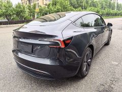 Tesla Model 3 rear-wheel drive version - фото 4