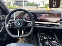BMW 5 Series 530Li Exclusive M Sports Package - фото 10