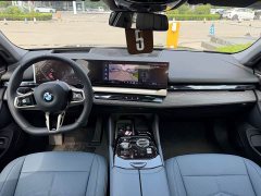 BMW 5 Series 530Li Exclusive M Sports Package - фото 11