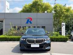 BMW 5 Series 530Li Exclusive M Sports Package - фото 2