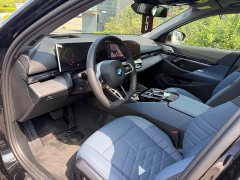 BMW 5 Series 530Li Exclusive M Sports Package - фото 4