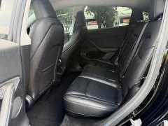 Tesla Model Y 2022 rear-wheel drive version - фото 8