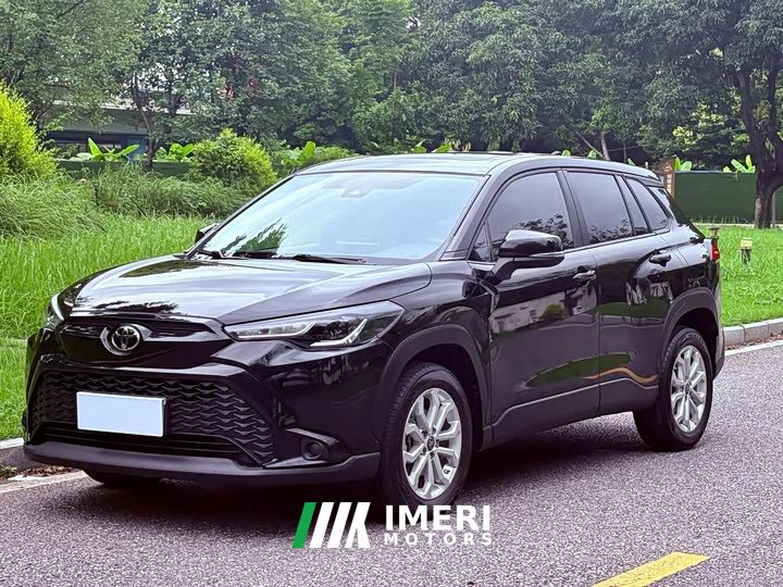Mercedes-Benz Fenglanda 2022 2.0L CVT leading version - автомобиль из Китая