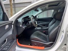 1.5L CVT LUXPremium Edition - фото 8