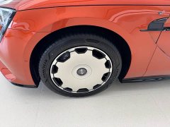 Yangwang Looking up at U7 PHEV five-seater luxury version - фото 8