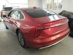 Hongqi H5 2023 2.0T Automatic Intelligent Connected Flag Edition - фото 5