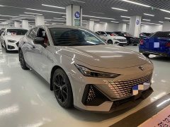 Changan UNI-V 2022 1.5T premium - фото 3