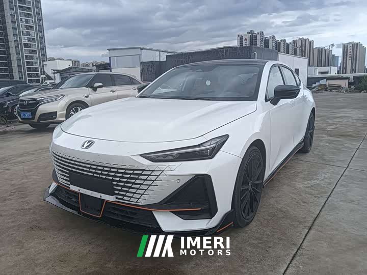 Changan UNI-V 1.5T sports version - автомобиль из Китая