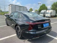 Hongqi H5 2025 1.5T DCT Xuanying 2 million units commemorative edition - фото 9
