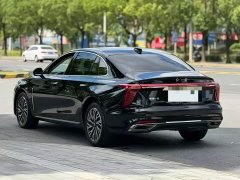 Hongqi H5 2025 2.0T automatic Qichang version - фото 9