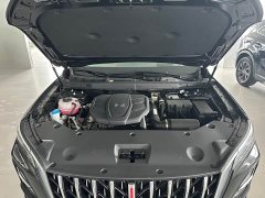 Hongqi HS5 2025 2.0T two-wheel drive Qixiang Pro version - фото 10