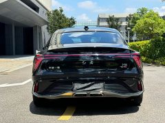 Hongqi H6 2.0T Zhi Shang Edition - фото 18