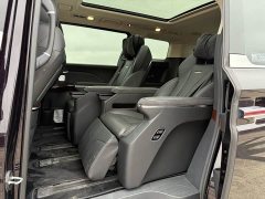 Hongqi HQ9 PHEV 2.0T four-wheel drive luxury version - фото 12