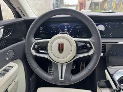 Hongqi E-HS9 510km flag collar version four seats - фото 13
