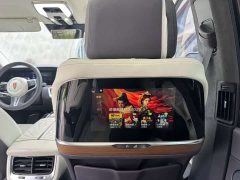 Hongqi E-HS9 510km flag collar version four seats - фото 15