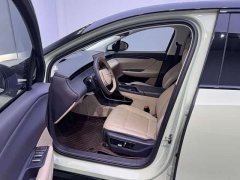Hongqi Tiangong 06 700 Smart Select Edition - фото 15