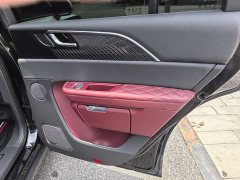 Hongqi E-HS9 460km flagship version six seats - фото 15