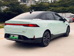 Xpeng P5 600P - фото 18