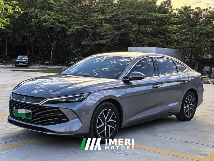 BYD Qin L DM-i 120KM Leading Edition - автомобиль из Китая