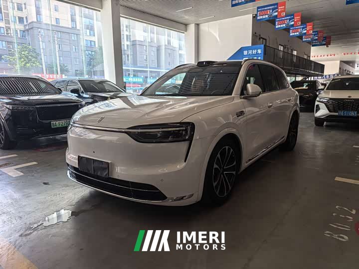 AITO Wenjie M7 2026 extended range Ultra four-wheel drive version 6 seats (192-line lidar) - автомобиль из Китая
