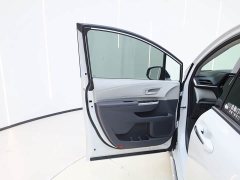 Granvia 2023 2.5L Hybrid Luxury - фото 9