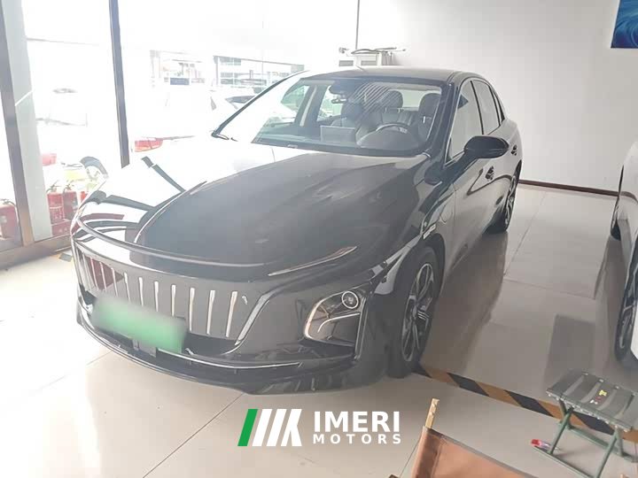 Hongqi E-QM5 Facelift Basic Travel Edition - автомобиль из Китая