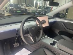 Tesla Model Y long-range all-wheel drive version - фото 9