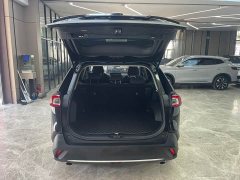 Toyota Wilanda Dual Engine 2.5L E-CVT Two-wheel Drive Luxury PLUS Edition - фото 8
