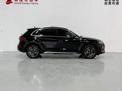 Audi Q5L 40 TFSI Fashionable and Dynamic - фото 4