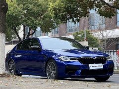 BMW M5 - фото 3