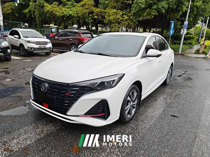 Changan Eado PLUS Blue Whale NE 1.4T GDI DCT Distinguished Edition - автомобиль из Китая