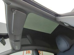 Tesla Model Y rear-wheel drive version - фото 14