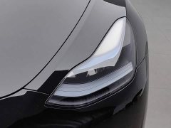 Tesla Model Y rear-wheel drive version - фото 7