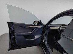 Tesla Model Y rear-wheel drive version - фото 8