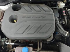 Changan UNI-Z 1.5T premium - фото 10