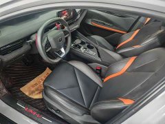 Changan UNI-V 1.5T sports version - фото 6