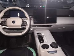 Changan UNI-Z PHEV Blue Whale iDD 125km Beyond Edition - фото 12