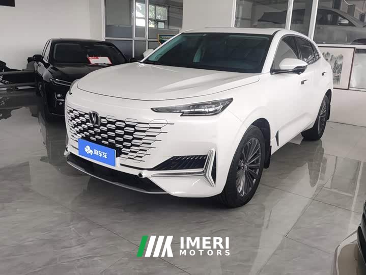 Changan UNI-K 2.0T Excellent - автомобиль из Китая