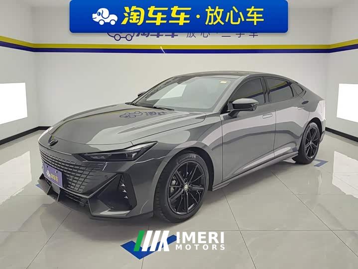 Changan UNI-V 1.5T premium