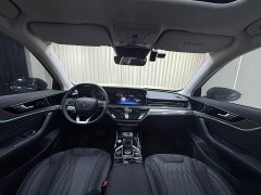 Hongqi HS5 Facelift 2.0T Zhilian Qixiang Four-Wheel Drive Edition - фото 8