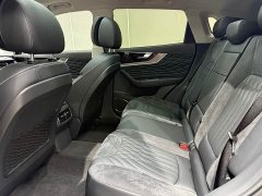 Hongqi HS5 Facelift 2.0T Zhilian Qixiang Four-Wheel Drive Edition - фото 9
