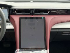 Hongqi H5 2.0T Automatic Qichang Edition - фото 15