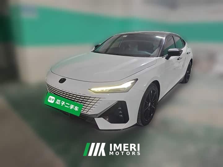 Changan UNI-V 2022 1.5T premium